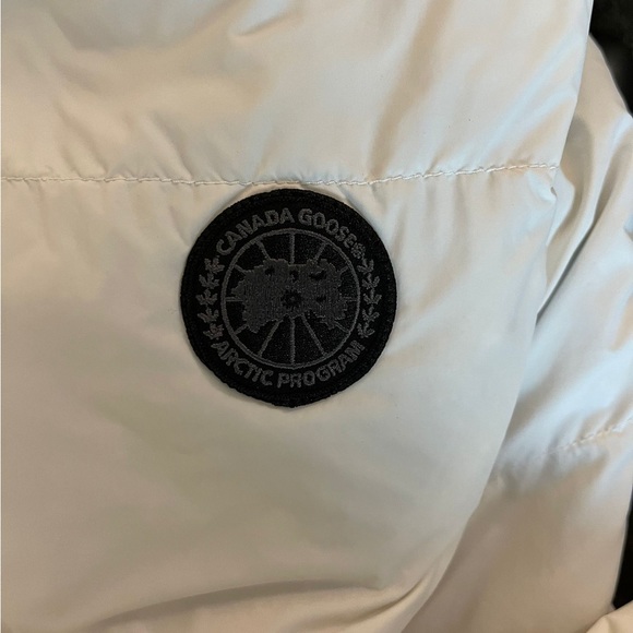 Canada Goose Ockley Parka Black Label - Picture 5 of 6